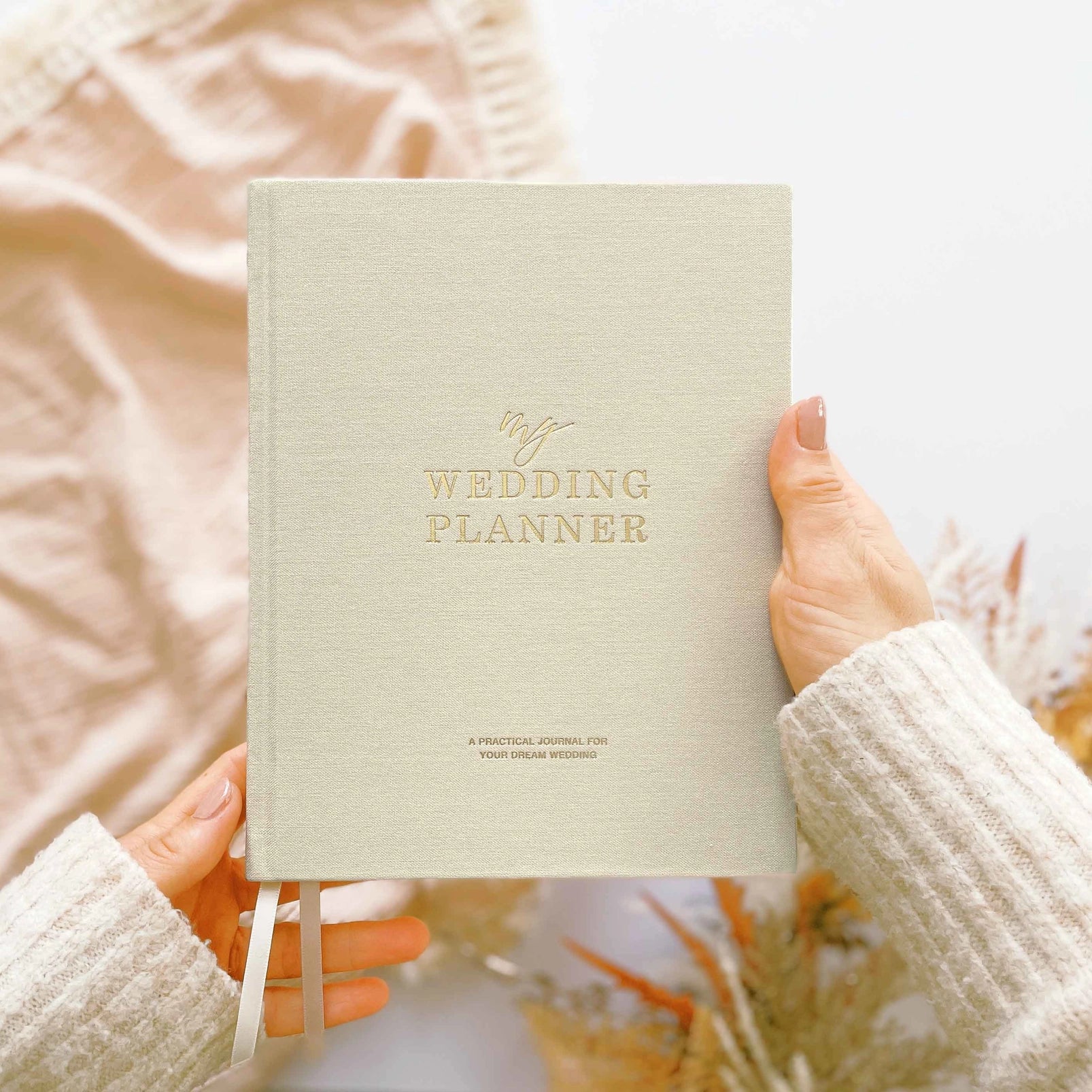 Ivory Cloth Wedding Planner Book with Gold Foil